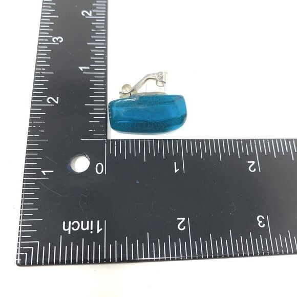 Vintage 1980s Blue Transparent Acrylic Faceted Jelly Clip On Earrings New Wave - Picture 5 of 5